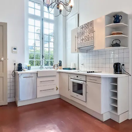 Apartment Cozy In With Heating Facility *